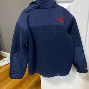 Kids size 6 blue north face fleece
